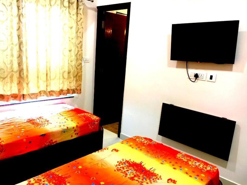 Suyash Pg - Melange Bed & Breakfast Бангалор Екстериор снимка